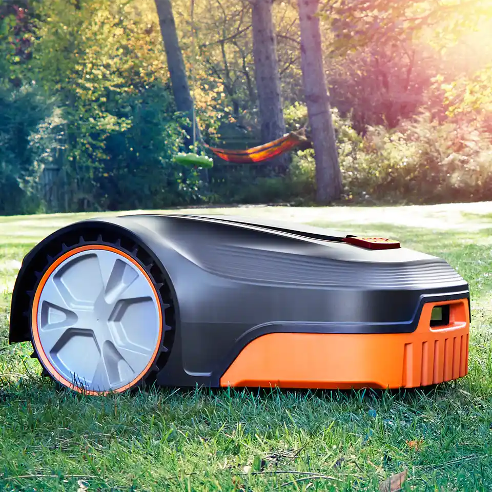 Robotic Lawn Mower for Gardens Up to 800m² with Auto-Charging Station, Boundary Wire & Rain Sensor
